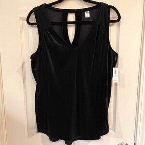 NWT - Old Navy black velvet v-neck tank with back cutout; sz LARGE